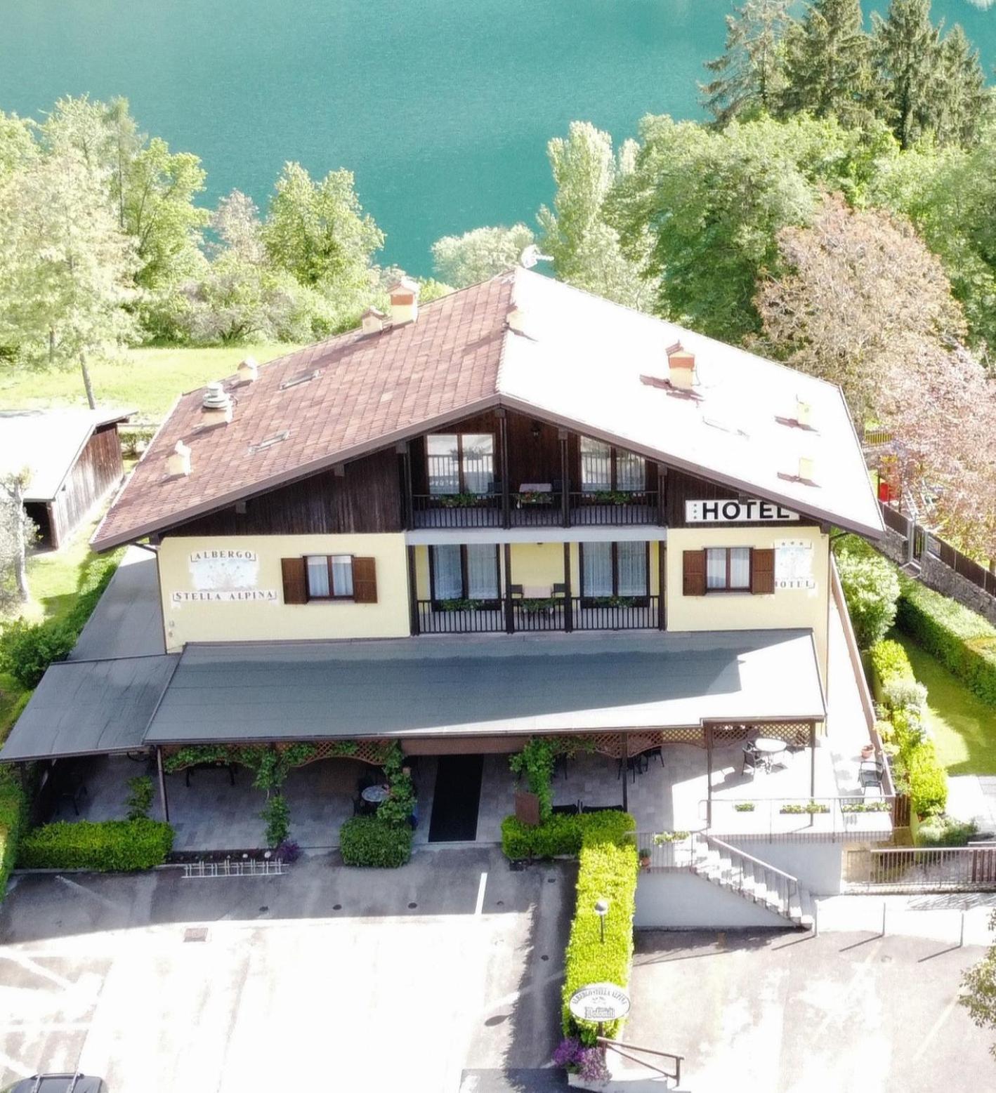 Albergo Stella Alpina Tenno Exterior foto