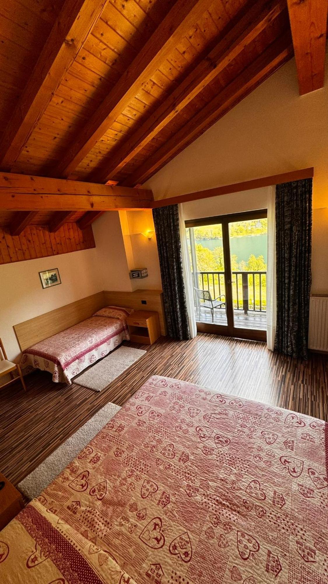 Albergo Stella Alpina Tenno Exterior foto