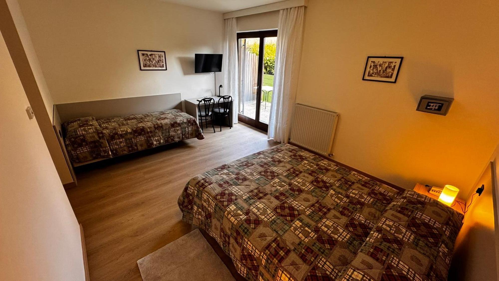 Albergo Stella Alpina Tenno Zimmer foto